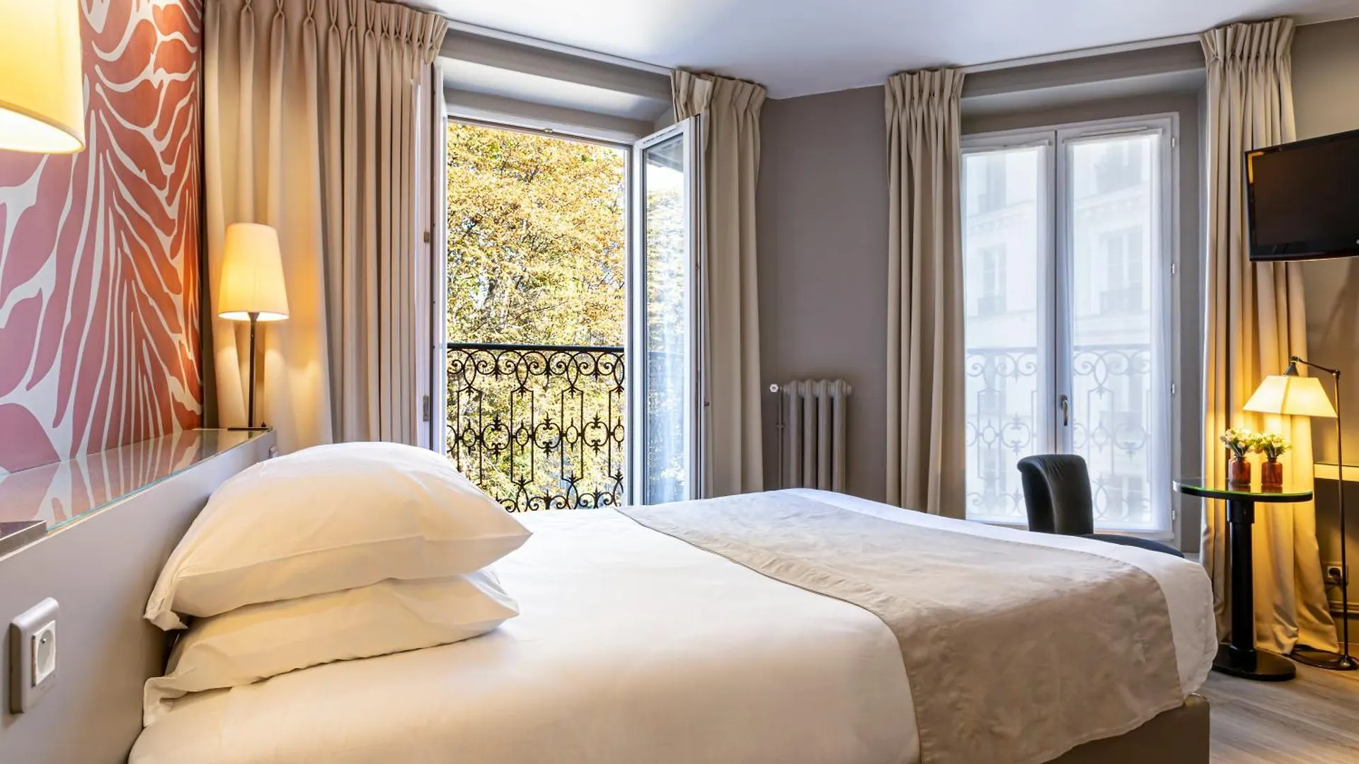 Gardette Park Otel Paris
